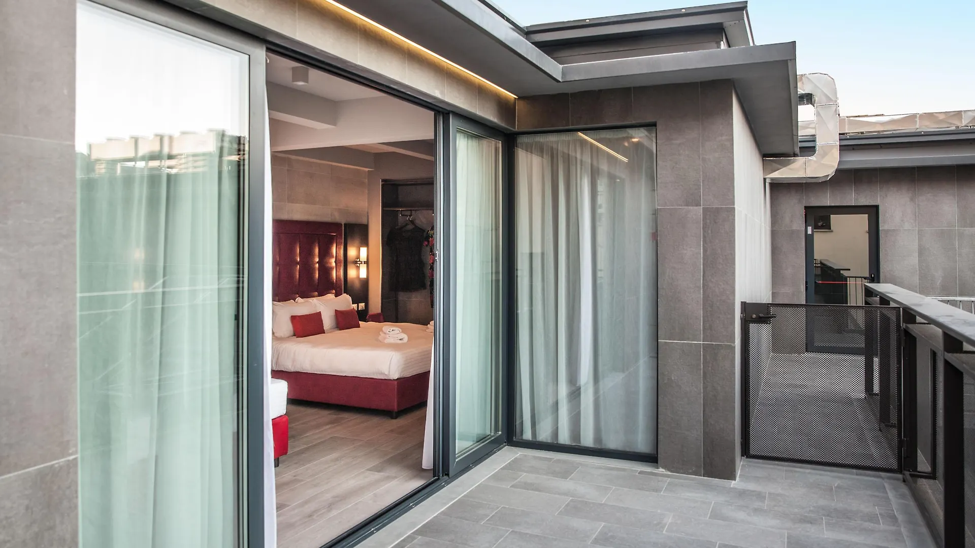 Spice Hotel Milano 3*,