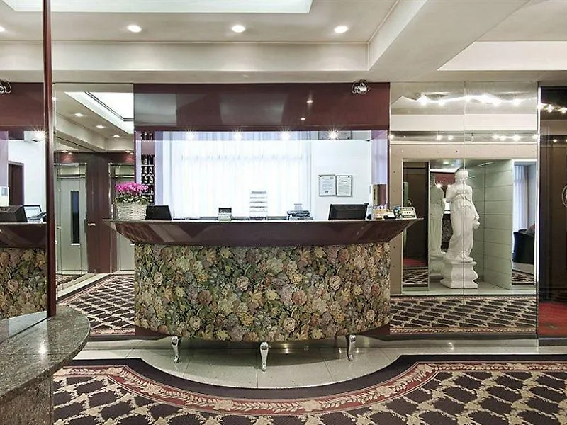 ***  Spice Hotel Milano Italia
