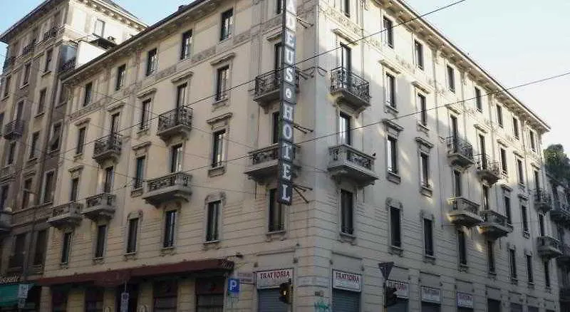 Spice Hotel Milano 3*,